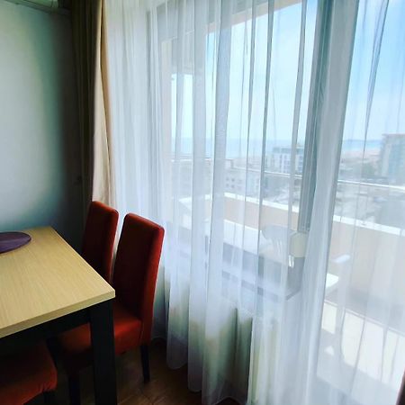 Seaview Cancun Apartments Summerland Mamaia Exteriér fotografie