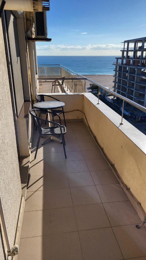 Seaview Cancun Apartments Summerland Mamaia Exteriér fotografie